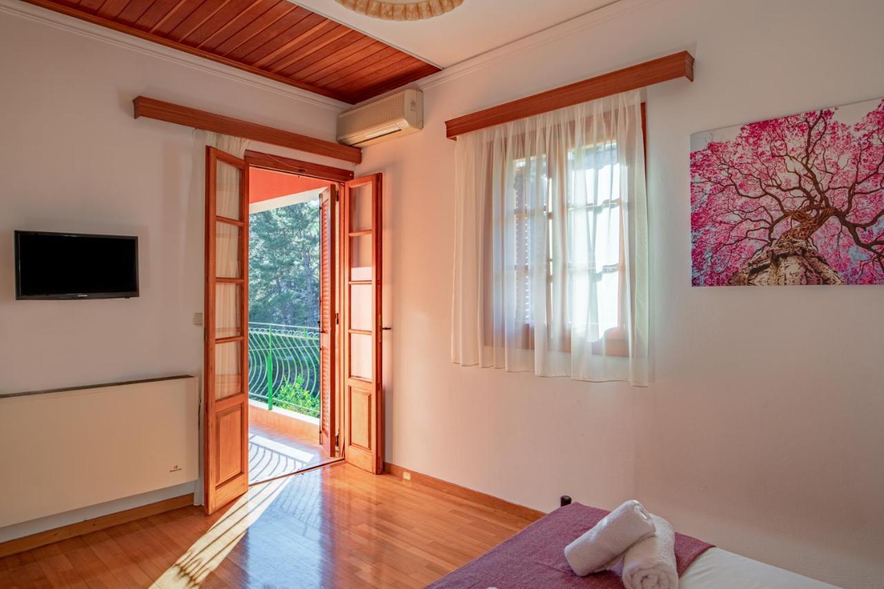 Golden Flower'S Apartment Poros  Exterior foto